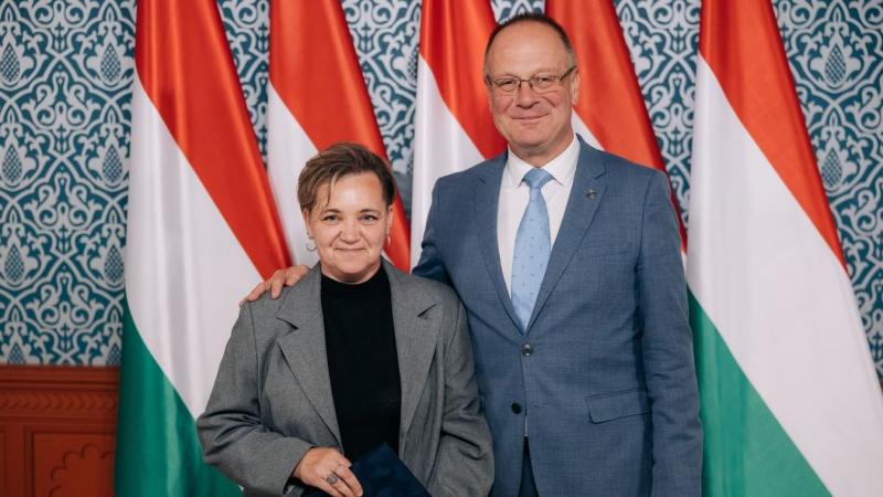 Miniszteri kitüntetés a csorvási köztisztviselő számára