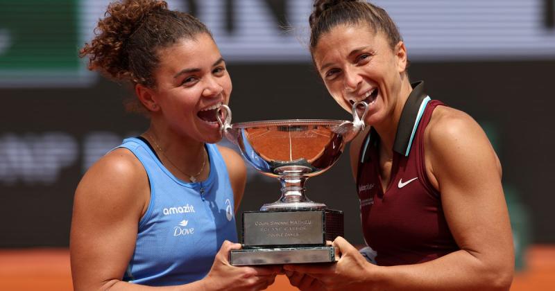 Errani és Paolini lenyűgöző teljesítménye a Roland Garroson újra megmutatta, hogy a tenisz világában a kitartás és az elszántság milyen fontos szerepet játszik. E két tehetséges játékos nemcsak a pályán nyújtott teljesítményükkel, hanem a versenyszellemük