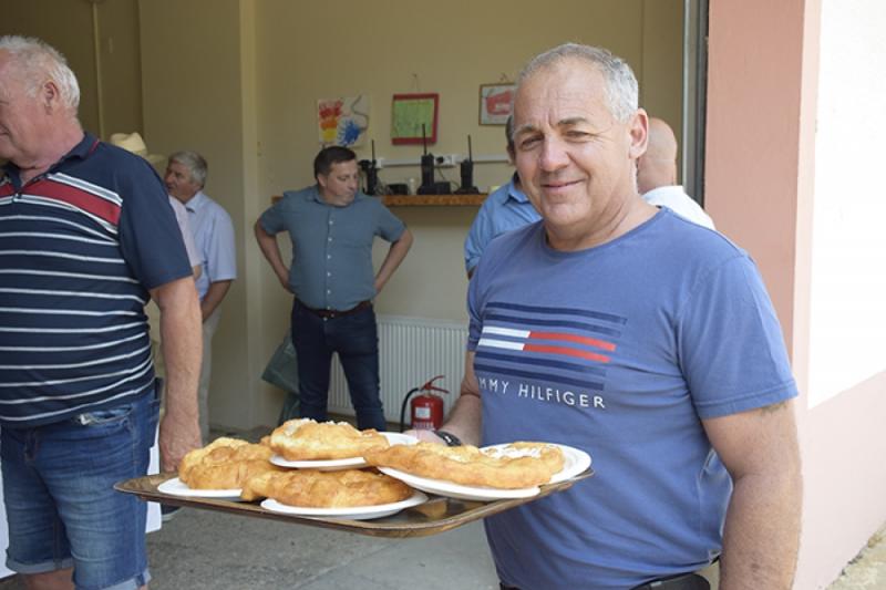 Fedezd fel a pártosfalvi élmények varázslatos világát, ahol az ízek és illatok összefonódnak a boldogság pillanataival!
