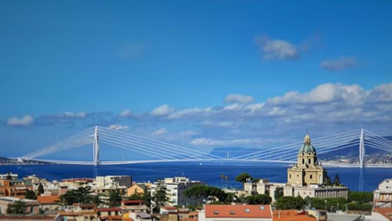 Még az idei évben megkezdődik a Szicíliát a szárazfölddel összekötő híd építése.