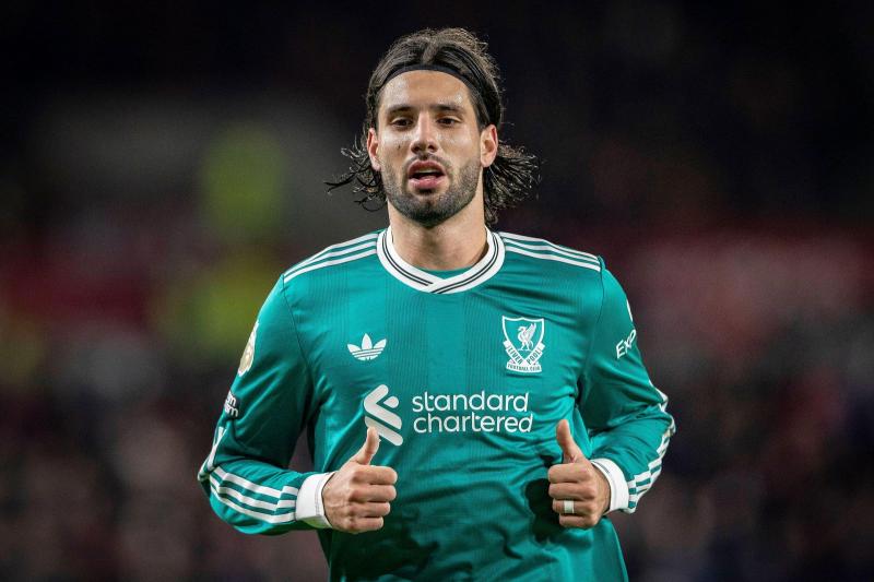 Szoboszlai Dominik és Bödőcs Tibor egy váratlan közös fényképen kapták lencsevégre magukat, amely mellett egy szórakoztató felirat olvasható. Az internet népe azonnal reagált, és az ország egy emberként nevet a vicces íráson!